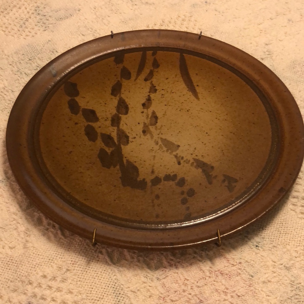 Studio Pottery Stoneware Round Plate/Pie Tray/Charger 10.5” signed Praguell